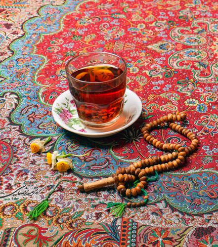 رومیزی ترمه رضایی مدل میترا قرمز